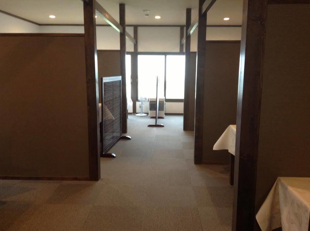 Shiraoi Hotel Izumi מראה חיצוני תמונה